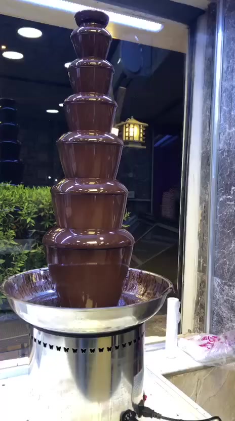 نافورة لبيع 7 طوابق سعر 600 الف
***********
