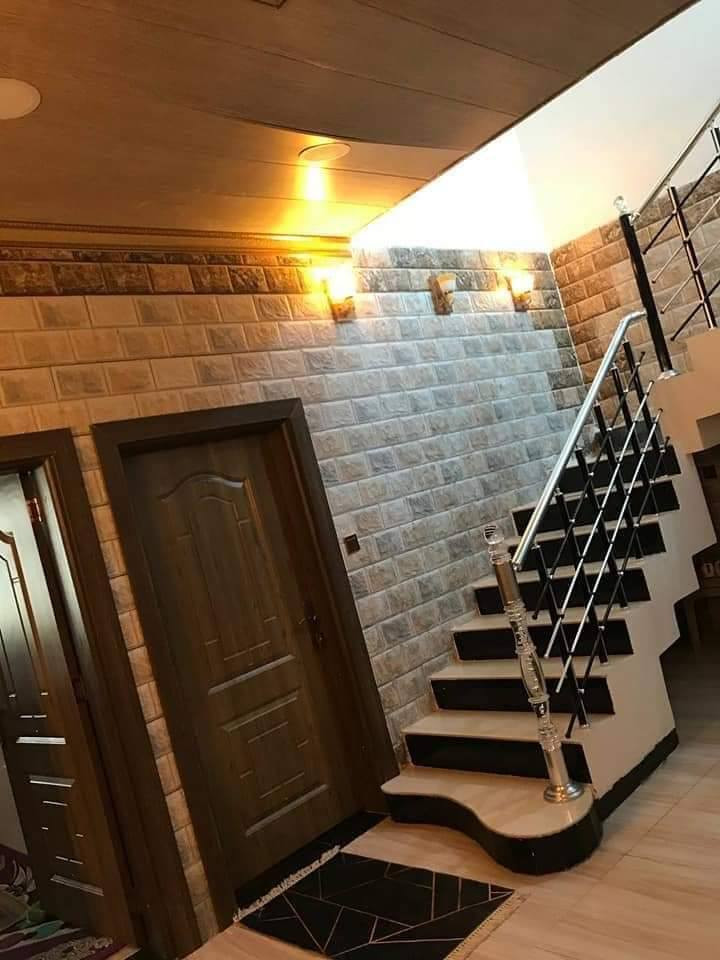 سلام عليكم
دار للبيع موقع دار بعقوبة باب درب شمالي بعقوبه ميحتاج شرح مثل متشوف بصوره سعر خاص
المساحة 150 متر

 للاستفسار
***********
