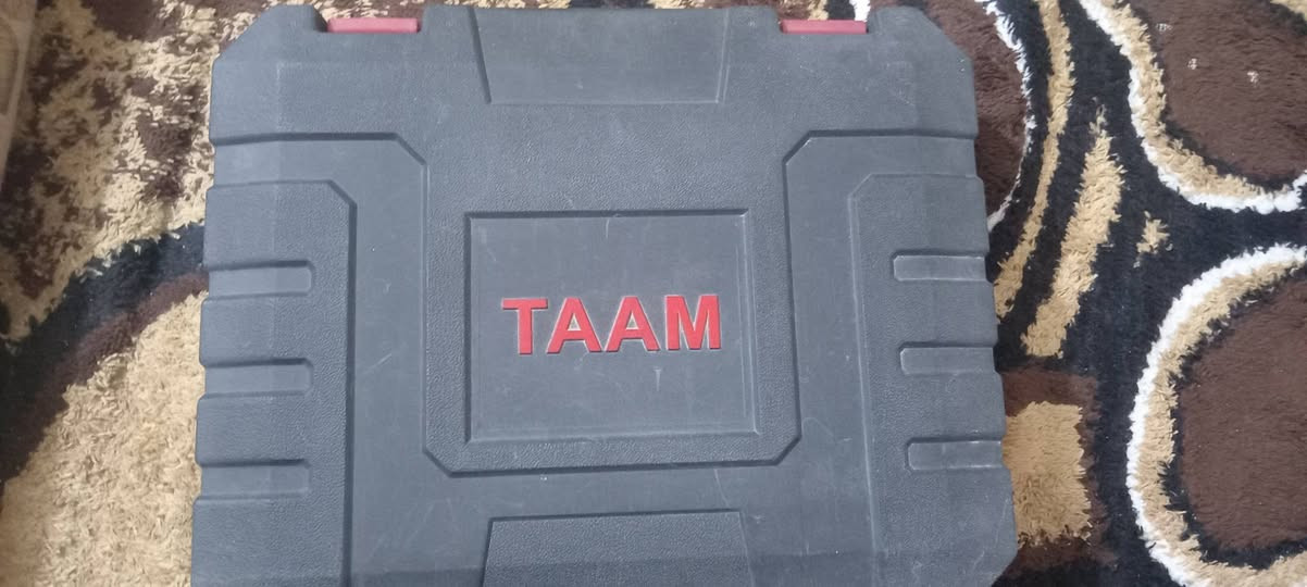 دريل نوع تمام بريطاني اصلي باله اصلي نظيف  تكسير تثقيب تقشير ملف نحاس  مكاني بغداد حي الإعلام ***********
