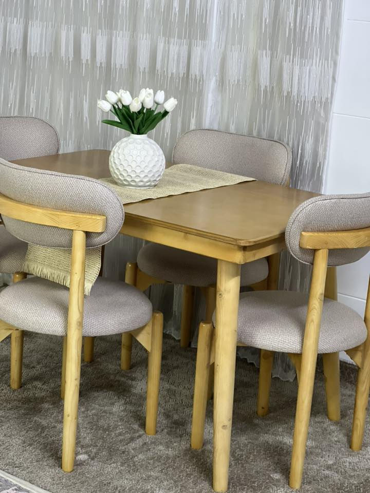 مێزو کورسی ٤ نەفەری داری ئەسڵی
هەفتەیەکە کڕیومە لۆک لۆکە شوختی نیە
٤٠٠ هەزاری پێدراوە  ئەیدەمەوە بە ٣٧٠ هەزار لەسلێمانیم


**إذا كنت صاحب هذا الإعلان وتريد حذفه لأي سبب، رجاءا أرسل رسالة إلى الدعم الفني**