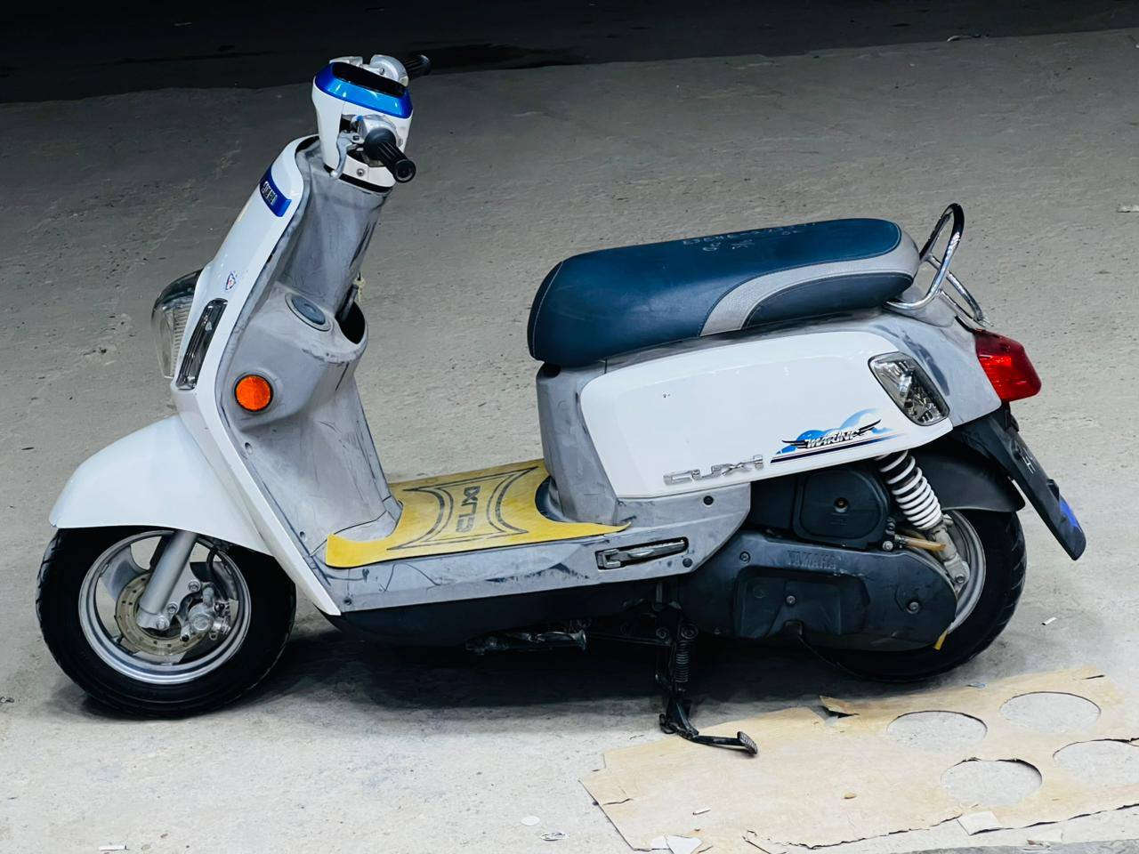 سلام عليكم دراجه بوليس مصطره البيع مكفوله كفاله عامه مكينه وكفر مكاني سوق الشيوخ السعر واحد وميتين الشراي يتصل ماجوب خاص ***********
