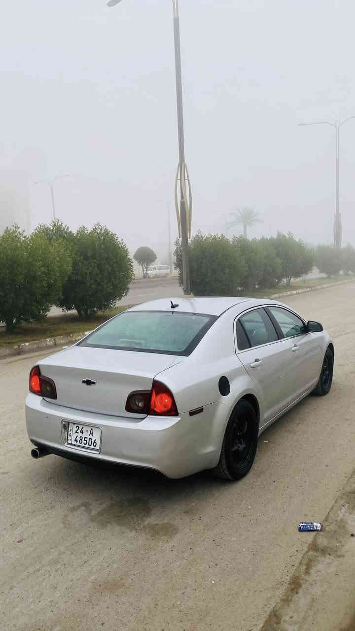 السلام عليكم ماليبو 2010
بيها قطتين صبغ كامله مناقصها شي
سعر 84 مكان سياره دهوك 
0781 545 4540
