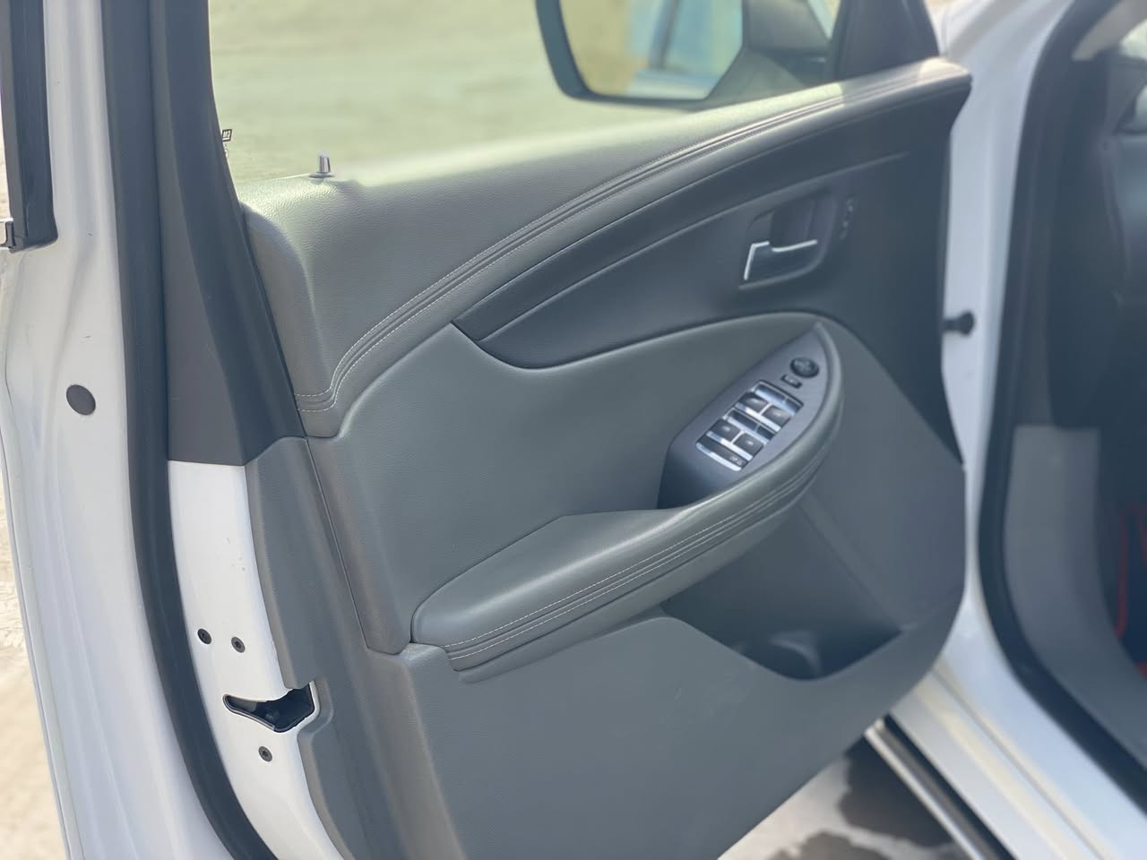 السلام عليكم

 إمبالا 2014 خليجي 
• رقم سليمانية  باسمي تحويل ثاني يوم 
• مكفولة كفالة عامة ماعده جامرلغ ايمن مبدل بلادي 
 بساتم اكاديا بانزين عادي 
محرك 3600 
تخم تاير صدر جديد سيارة مكفولة من كل نواحي •
ماشية 83 
•📍 المكان: ديالى/بعقوبة 
💰 السعر: 135 
📞 الاتصال على صاحب
***********
