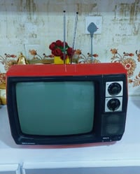 تلفزيون قديم • بلا عيوب • حلبجة شهيد