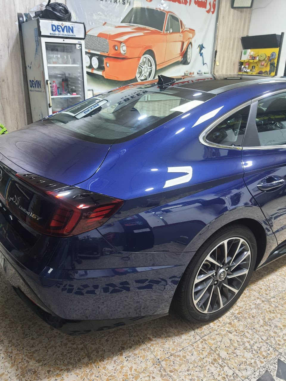 للبيع فقط

هيونداي سوناتا 2022 لمتد 1.6 تيربو  فول الفول

Hyundai Sonata 2022 Limited 1.6T
شاصي : 5NPEH4J21NH146911
ماشية 90 الف km

رقم بصرة معوقين بأسم والدي 

حادثها جاملغ امامي ايمن + بنيد نفسهن مصلحات 

مع وجود بعض الملاحضات 

السعر : 170 ورقة 

العنوان : البصرة / القبلة 

للاستفسار: ***********

المواصفات 

1- رادار امامي (مانع تصادم)

2- لايتات 4 عدسات بجم LED

3- حساسات امامية

4- كاميرات 360

 ( العدادات تفتح كاميرا عند فتح الاشارة )

5- بانوراما

6- نقطة عمياء ( مراية كهرباء )

7- دخول ذكي ( بصمة )

8- اناره ترحيب عند الاقتراب

 من السياره

9- حساسات خلفية

10- رادار خلفي

11- ويل قياس 18

 ( تايرات طخم جديد )

12- الصندوق ذكي

 (يفتح عند الاقتراب)

13- خزن ميموري سائق

ا14- head up display

 ( عرض المعلومات على الزجاج الامامي )

15- داخل LED 

( انارة محيطية متغيرة )

16- داخل جلد

17- تبريد مقاعد + تدفئة مقاعد

  تدفئة مقود

18- مقاعد الامامية كهرباء بالكامل

19- كير بيانو

20- تبريد بيانو

21- كيجات ديجيتل

22- شاشة كبيرة 

ا( Apple car play + Android Auto )

23- اوتو بارك

 ( تقديم و رجوع السيارة عن طريق المفتاح )

24- سستم صوت BOSS

 (سماعه 12)

25- تبريد قطعتين

26- اوتو هولد

27- هاند بريك بصمة

28- انارة داخلة LED 

(تتغير عن طريق الشاشة الى 200 لون)

29- تحكم مقود كامل

30- تحديد مسار

31- تثبيت مقود

32- شفتات مقود

33- وضعيات قيادة ( Sport + Normal + Smart )

34- شاحن لاسلكي
