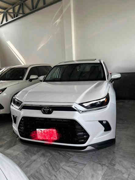 كراند هايلند 2024  limted
فئه المتيد 🔥

رجاء الي ميعرف شنو كراند ليجي يتفلسف وعباله هايلندر معروضه وينطي بسعر الهايلندر 

كراسي VIP
مكفوله كفاله من كلشي 
مواصفات 
بانوراما
فور ويل 
رادارات فول 
سماعات JBL
كشنات تدفئه تبريد 
ستيرن تدفئه 
خزن كشنات 
صندوك كهربائي 
كامرات 360 درجه 
شحن وايرليس 
درايف مود  ايكو سبورت نورما والترال 

نزول منحدرات 
هاندبريك بصمه 
اوتو هولد 
شحن وايرليس
بردات جانبيه 

السعر  480$ ومجال  مرقم وجاهز اربيل 

كفاله من الدعاميه للدعاميه شرط 
*********** دهوك
