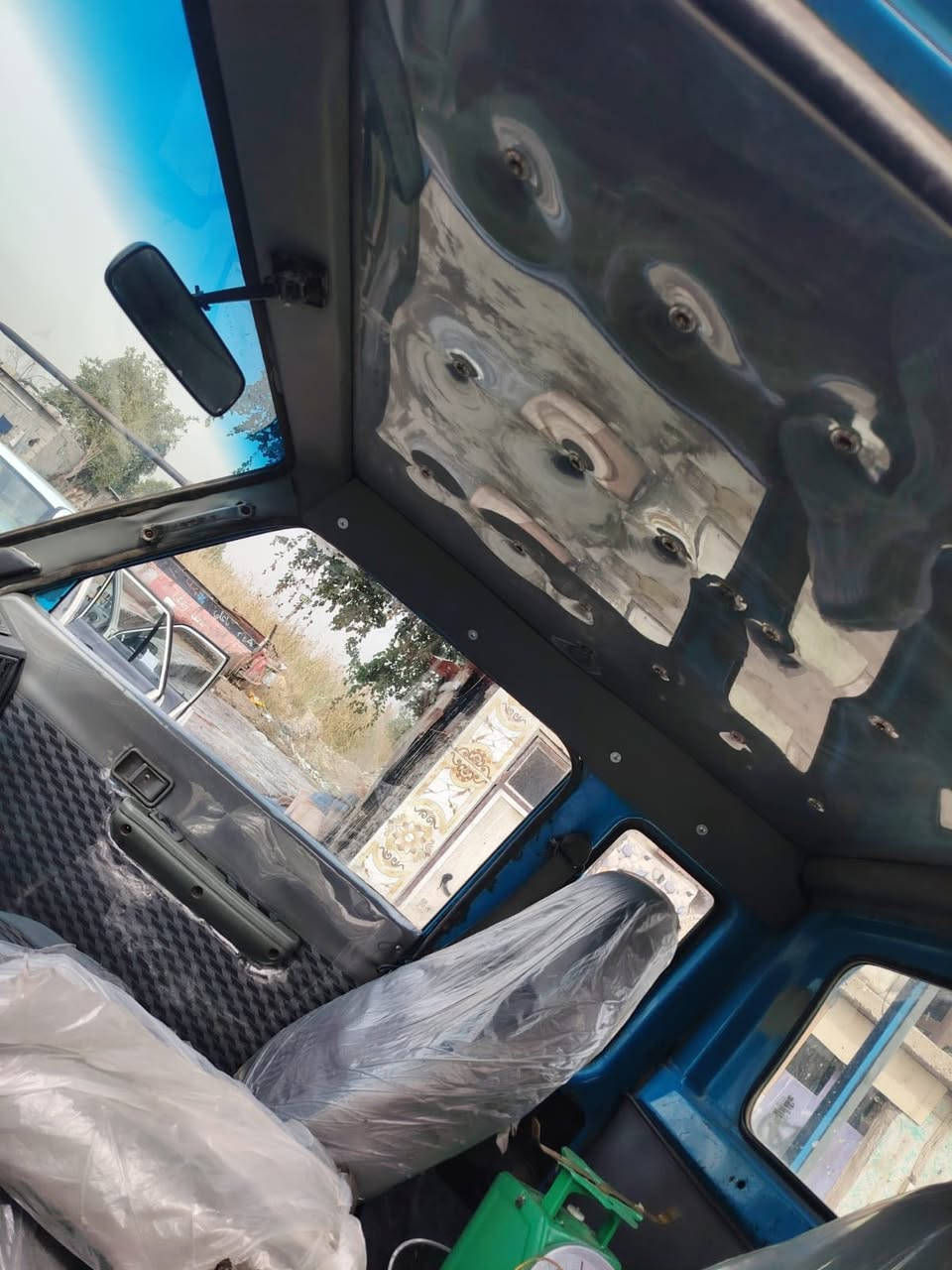 السلام  عليكم سياره بنكو ٩٥ لبيع سياره جاهزه وحلوه تخم تاير خلفي دوشمه جديده بدي قرده  كهربائيات كله شغاله سنويه ٢٧ بسمنه شرط تحويل سعر ٥٥ مكاني بغداد زعفرانيه رقمي ***********
