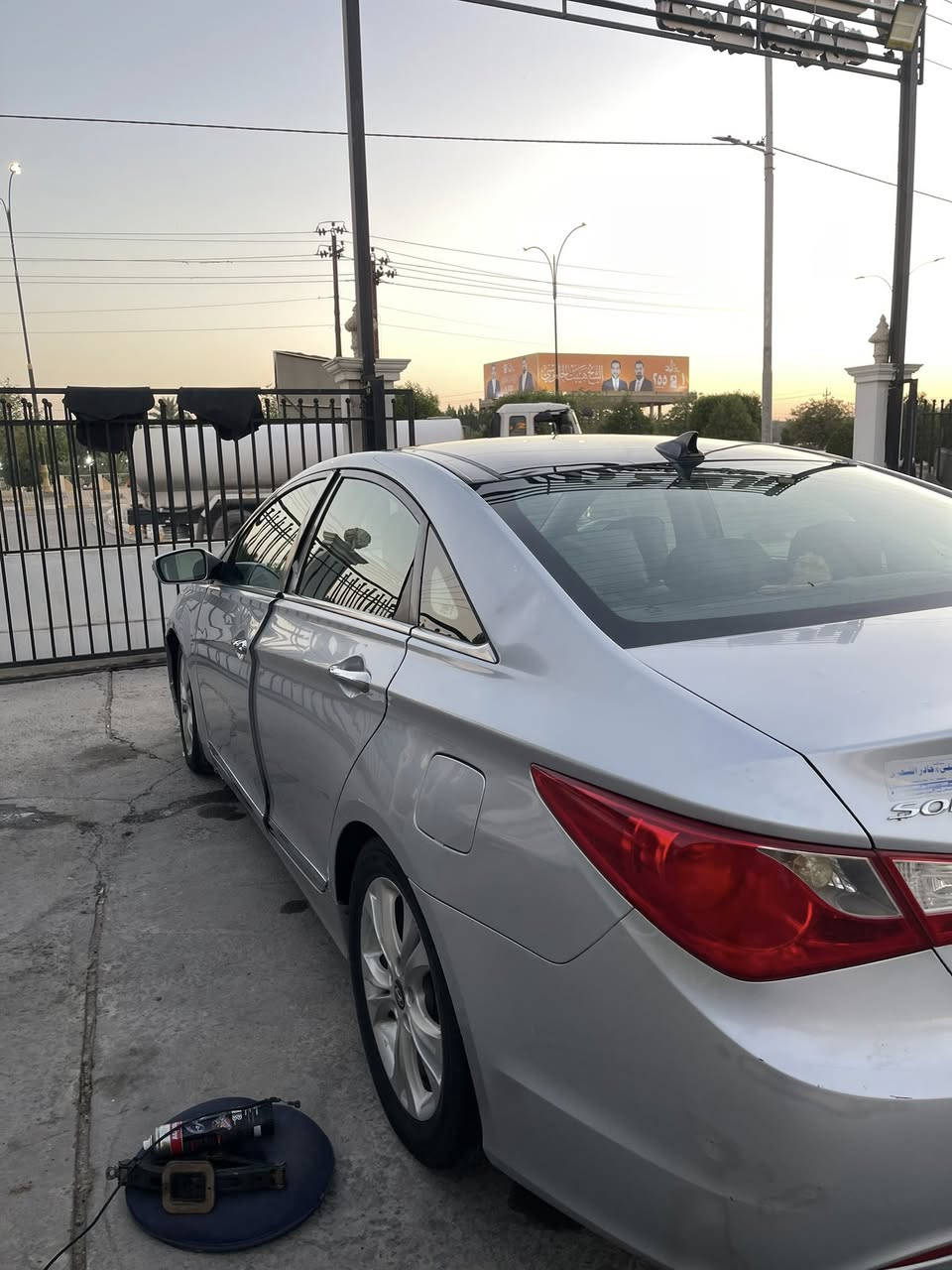 سوناتا  2012 امريكي سعر  107 ورقه مع المجال المكان خالديه 

مواصفات 

محرك مكفول 2400 gdi المرغوب

كير مكفول 

صدر مكفول 

كهربائيات كلها شغاله جديده

تبريد شغال بارد

سياره فول مواصفات  بصمه و كشنات كهربائي بنوراما 

 فول فول مواصفات لمتد                                                          بيها بابين من امريكا وانصبغت صفحة اثر جراد وبنيد مبدل 

سياره سنه صارلها يمي ما يمي عطلت 

للاستفسار الاتصال على ***********
