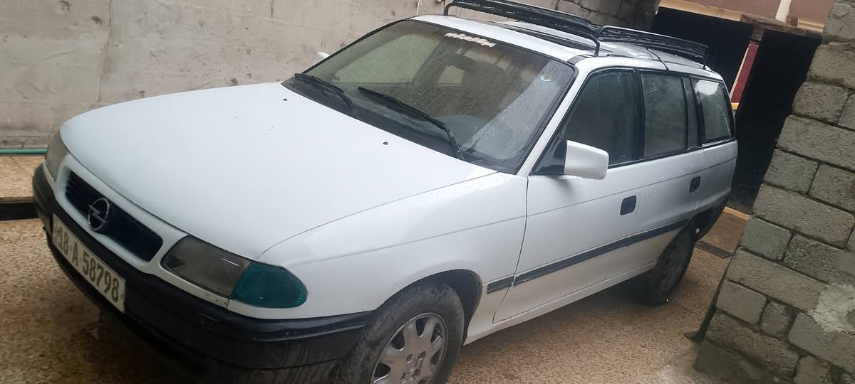 استرا ٩٢
صبغ عام حجم ١٦ شرط الوكالة والتحويل
رقم بابل 
السعر ٥٠ وبيها مجال 
للاتصال ***********
موصل حي الانتصار
