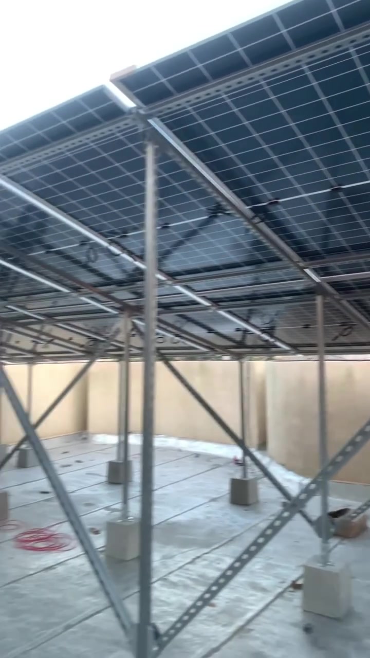 ⚡ القدرة المطلقة.. حينما تجتمع القوة مع الذكاء الهجين! ☀️

تعلن شركة Power Security عن تنفيذ منظومة "القدرة المضاعفة" للباحثين عن الاستقلال التام والرفاهية العالية. نظام مدمج (Parallel System) يضمن لك تشغيل أثقل الأحمال المنزلية دون توقف.

🛠️ مواصفات العملاق المزدوج:
• القلب النابض: 2 إنفيرتر Deye 6kW Hybrid مربوطة بنظام التوازي (Parallel) لتعطيك قدرة إجمالية وتحكم ذكي لا يضاهى.

• الخزن العملاق: 2 بطارية ليثيوم Manyi 16kW (بإجمالي خزن 32kW)؛ طاقة هائلة تغطي احتياجك الليلي بالكامل وبقدرة سحب عالية.

• الألواح: 16 لوح Longi X10 عالية الكفاءة، لضمان أقصى استفادة من ضوء الشمس حتى في الأيام المغبرة أو الغائمة.

• الهيكل: حديد Meccano المتين، المصمم لتحمل الظروف الجوية القاسية مع لمسة هندسية راقية في التنفيذ.

📊 ماذا تقدم لك هذه المنظومة؟
✅ الأداء المهول: تشغيل أكثر من 30 أمبير نهاراً مباشرة من الشمس

✅ الاستقرار الليلي: توفر لك المنظومة 20 أمبير ليلي لمدة تزيد عن 10 ساعات، أو30 أمبير للأحمال الثقيلة لساعات طويلة.

✅ نظام الحماية: حماية مزدوجة للأجهزة وتوزيع ذكي للأحمال بفضل تقنية Deye الهجينة.

👷‍♂️ لماذا نحن؟
في Power Security، لا نكتفي بالتركيب فقط، بل نصمم لك مسار الكيبلات بدقة (Cable Management) ونضبط إعدادات الإنفيرتر بما يناسب طبيعة استهلاكك، مع توفير الحمايات اللازمة (DC/AC Protection).

📍 العنوان: بغداد - وكافة المحافظات.
📞 للتواصل والاستفسار: ***********

Power Security.. القوة التي تثق بها.

#Power_Security #Deye_Hybrid #Longi_Solar #Manyi_Lithium #طاقة_شمسية #العراق #بغداد #حلول_ذكية #أبو_غريب #أوف_جري #POWER_SECURITY #ريلز #الدجيل #العراق #البصرة #كربلاء #صلاح_الدين #ريلزات #بغداد #فيسبوك #طاقة #طاقة_شمسية
