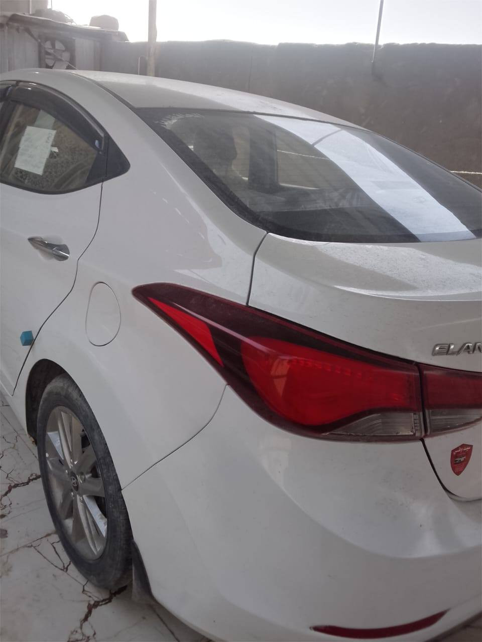 السلام عليكم ورحمة الله
سيارة اللنترا 

2016 
وارد خليجي 
سيارة بأسمي 
رقم انكليزي 
محرك 1600
شاشة كامرة 
ويل كب 
رقم ذي قار  
 بيها بارد باب السايق  دعاميات مصبوغات 
126 وبية مجال
مكلف بالنشر اتصل علئ صاحب السيارة 
***********
