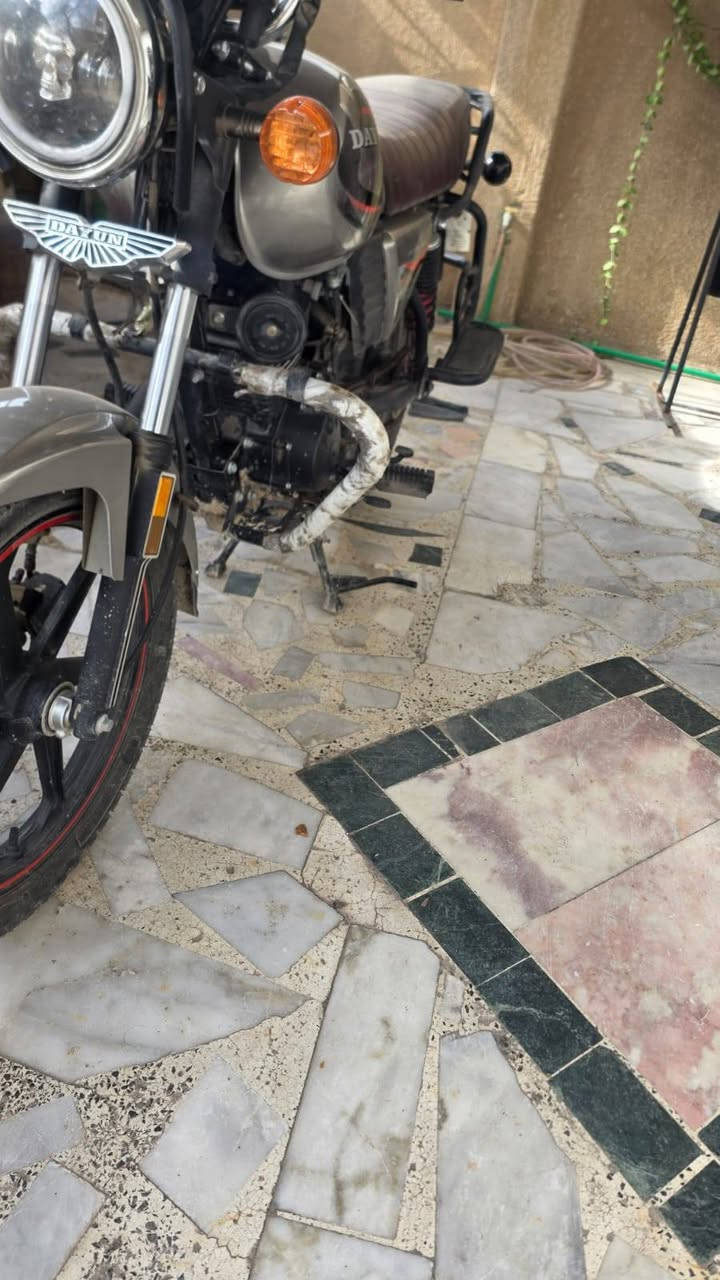 سلام عليكم
دراجه دايوان 2024 أوراق سكنر طالع ب 2025 دراجه كامله  نظيفه سعره 1400 وبيه مجال ***********
