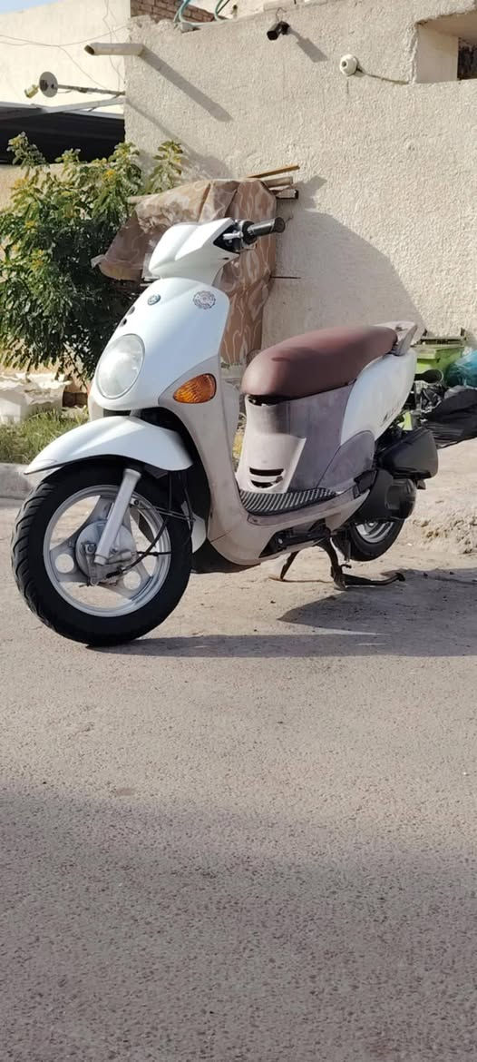 السلام عليكم شباب دراجه فله سرعه 120 دراجه مال رمبه بلاديه دراجه ختم واحد ويا الماكه دراجه صالحه نزلها من الرمبه 60 يوم دراجه حلوه وبلاديه ما طالعه الله شاهد متروك الدراجه اليوم يلا طلعت العنوان وين مكان بياع حي العامل سعر مليون بها مجال اتصل على الرقم ***********
***********
