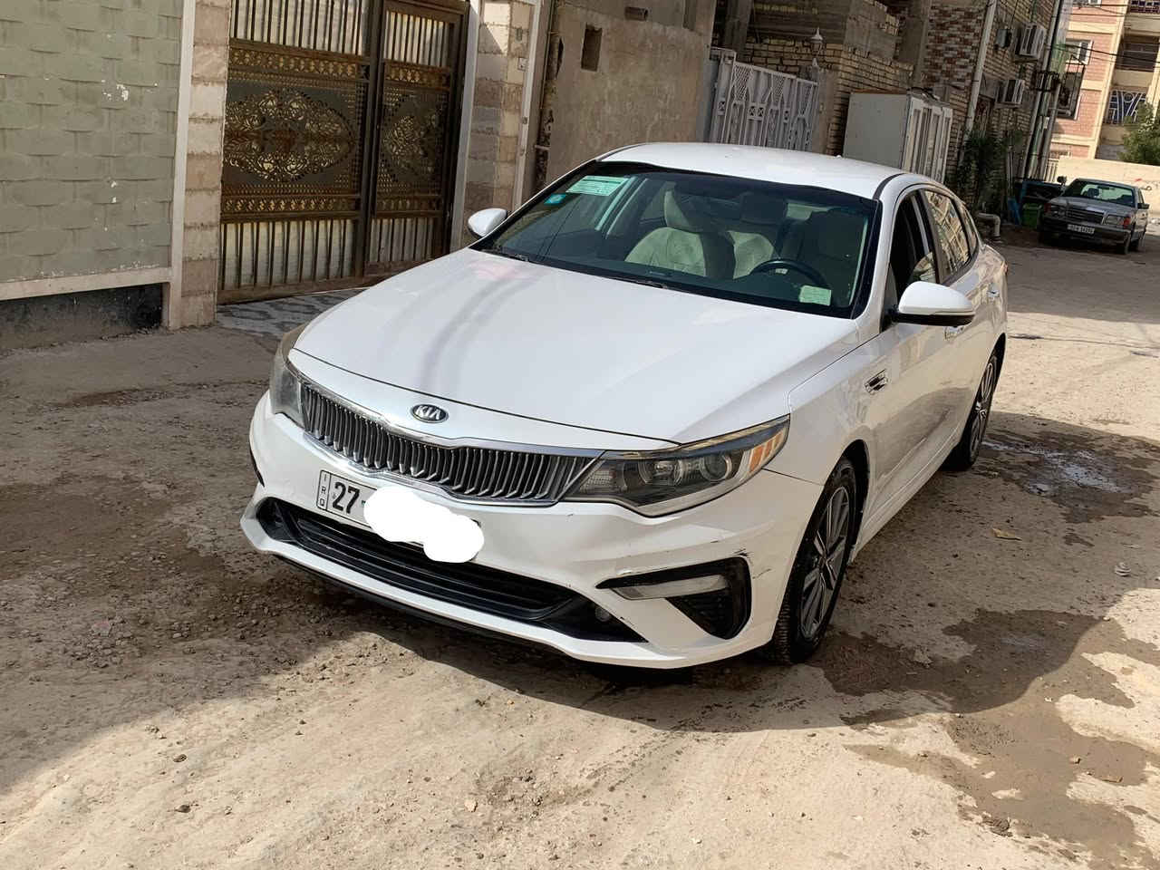 السلام عليكم كيه اوبتيما 2019ضرر كلش بسيط سونار موجود
تبريد تدفئه جاهزه 
السيارة بسمي تحويل أي محافظة رقم دولي 
حداده جاهزه تخم تاير جديد مابيها اي نقص 
السعر 135 وبيها مجال 
مكان السيارة الناصريه 
***********
