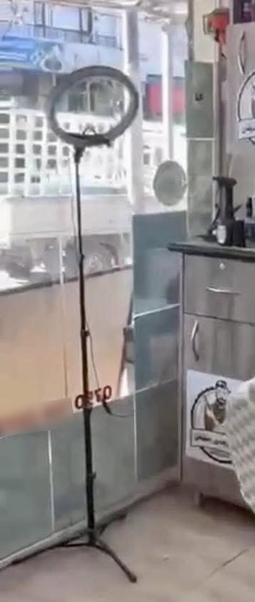 ئەشیای سەرتاشخانە بۆ فرۆشتن 
لەكامل پێداویستییەكانی سەرتاشی پێكهاتووە 

ناونیشان/ ڕانیــــــــــــە 
بۆ نرخ و مامەڵە مسج بكەن 
ـــــــــــــــــــــــــــــــــ
فۆڵۆی پەیج بكەن بۆ بینی پۆستەكانمان


**إذا كنت صاحب هذا الإعلان وتريد حذفه لأي سبب، رجاءا أرسل رسالة إلى الدعم الفني**