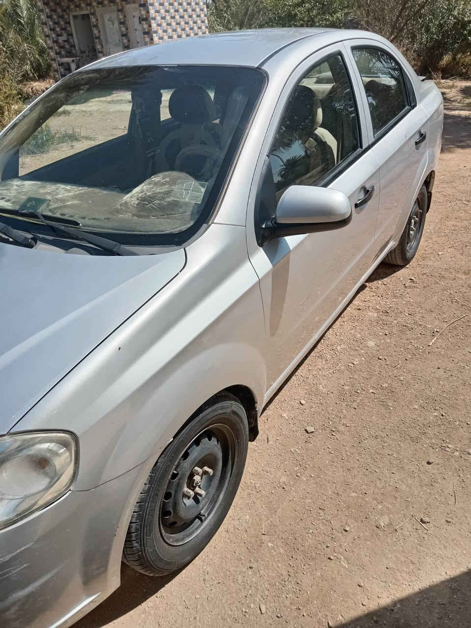 السلام عليكم. افيو١٤مسكر خليجي. رقم قاسيه بأسمي. مكفوله كفاله عامه للاتصال *********** الحمزه الشرقي
