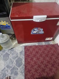 مجمدة ١٤ قدم • شرط الشغل