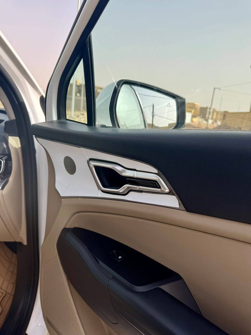 السلام عليكم
كيا سبورتج 2024 
فول موصفات عده البنوراما 
السياره ماشيه 19الف
رقم بغداد باسمي 
السعر 235 
للاستفسار ***********
