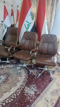 كراسي • للبيع • ديكور