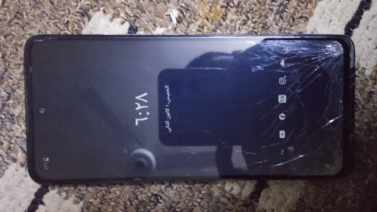 سلام عليكم جهاز موترله اذكره 128 +60 فريم بوبجي بس هذا الكسر مثل مموضح بصوره مامئثر بكلشي  نت تصال صوت كله كامل السعر 50  

*********** بي واتساب.
