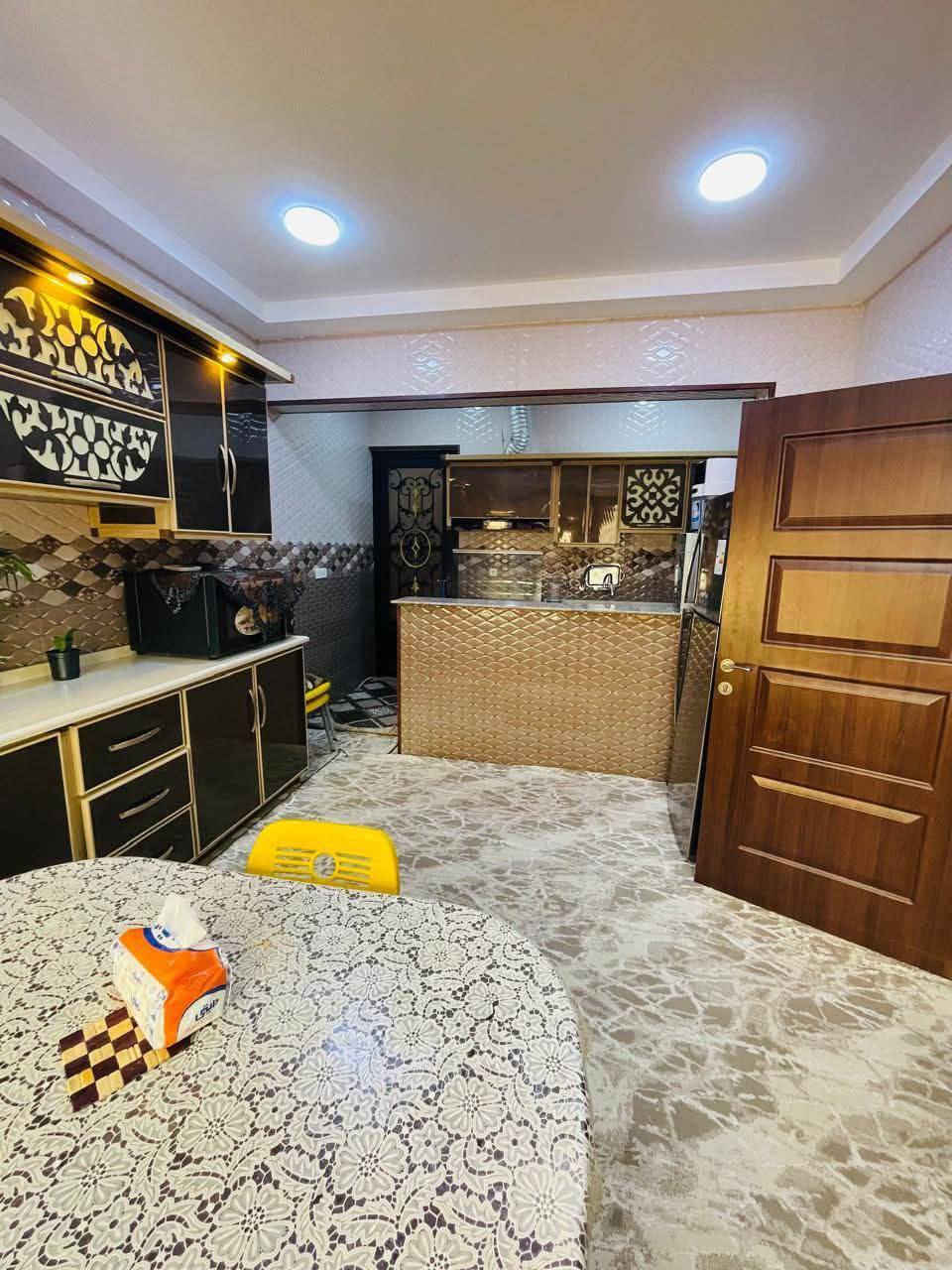 دار طـابقين للبيع 🏠
بناء حديث جديد 👍

حي الكندي الثانية 58📍
الموقع بعد جامع مقبل📍

سند طابو زهور 📃
شـرط الـتحويل 👍

مساحة 200 متر 📏
الواجـهة 10 متر 📏

اتجاه الدار قبلة 🕋
الشارع 12 متر 🛣️

الطابق الاول ☝️
يـحـتوي الـدار عـلـى غــرفـتـيـن نـوم
+ اســــتـقبـال + صــالــة + صـحـيـات
+ مطبخ حار + مطبخ بارد + 3 مناور

الطابق الثاني ✌️
غـرفـتين نـوم + صـالـة + مـطبـخ
+ هول + صحيات + سطح ناصي

كافة الاسعار في قناة التليكرام 👇

https://t.me/makteb_alsanabil/1223?single

عــندك عـــقار تريد تبـيعه ؟؟
للـترويج والاعـلان عن عـقارك
يــمكـنك مــراســلة الــصفـحـة 
او الاتــصال عـلى الارقــام 👇

***********
*********** 
***********

لــدينـا الــمزيـد مـن الـعـروض الـممـيـزة 👌
اذا كان لديكم اي اسـتفسار او اسـتشارة 🖐️
يـمـكنكـم مـراسلة الـصفحة بشكل فوري ✉️

#_مكتب_السنابل_للعقار
#_الموصل
#_حي_الحدباء
#_حي_الكندي_الثانية_58
