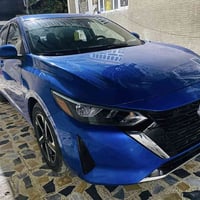 🚗 للبيع نيسان سنترا 2025 • الفئة: SV • الممشى: 7,000 ميل فقط • السيارة...