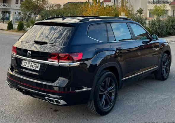 ‏ ڤۆڵگسواگن ئەتڵەس 2021 V6 قەپات مواسەفات SE R line
بێ بۆیاخ بێ ئێرباگ
یەک دەرگای بیلاد گۆراوە
دوو جێگا pdr هەیە
پانۆڕاما کوشن جلد و کارەبایی و هیتەر
سێ ڕیز کوشین شاشە گەورە شەغال
ڕادار ٣٦٠ پلە پەردە بیلادی
سەنەوی ژینگەی نوێیە 

سعر : لە کۆمێنت داوای بکە ڕاستەوخۆ بۆت دێت 🤖 

گێر و مەکینەی بەشەرت 
لەسەر دەقی شەریکە ماوەتەوە 

ژمارەی خاوەنەکەی 
 ***********
وەتسئاپ
