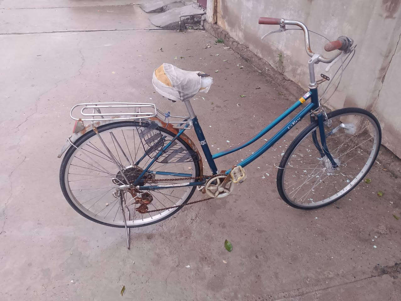 بايسكل للبيع السعر 65 مكاني حي الشيماء


**إذا كنت صاحب هذا الإعلان وتريد حذفه لأي سبب، رجاءا أرسل رسالة إلى الدعم الفني**