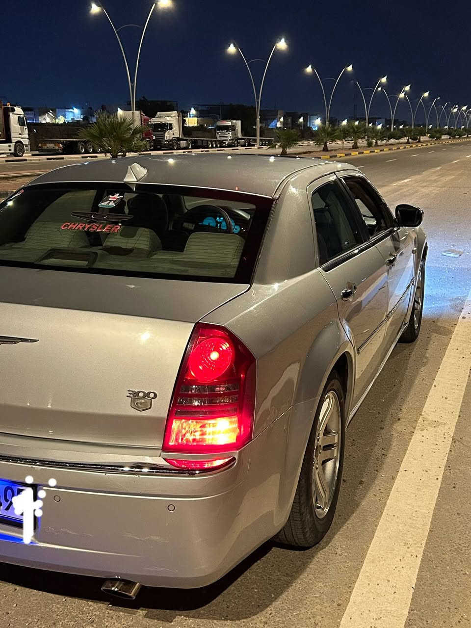 يالله كلايسلرC300 خليجي ادوات رقام نكليزي دواخل جلد بيجي فول فول ذ صاج بدون كص كفاله من لكص مكينه 3500 انسه صرف وكير كفاله حداديه تخم تاير ويل كب خليجي حساسات خلفيه اماميه  نقص فقط غاز تبريد منضومه زنون شاشه سماعات مضخم 360 درجه كشنات كله كهربائية وسترين كهربائي كامره خلفيه جاهزه من كلشي متوئم طبق الاصل وسياره صاعده  هزه بس ضاعت المعامله بكاني بصره وبس شراي يتصل سعر 60 وبيها مجال للزينين ***********
