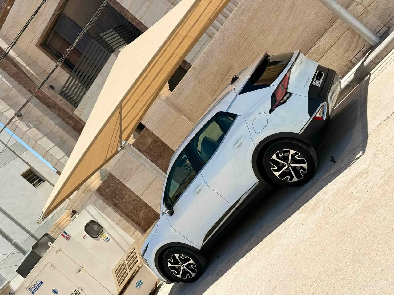 سبورتج 2023 رقم اربيل باسمي 
محرك 2000 دوش بصمه شاشه كبيره 
كشنات كهرباء تبريد حساسات امامي خلفي 
مكفوله كفاله عامه 
السعر180
***********

