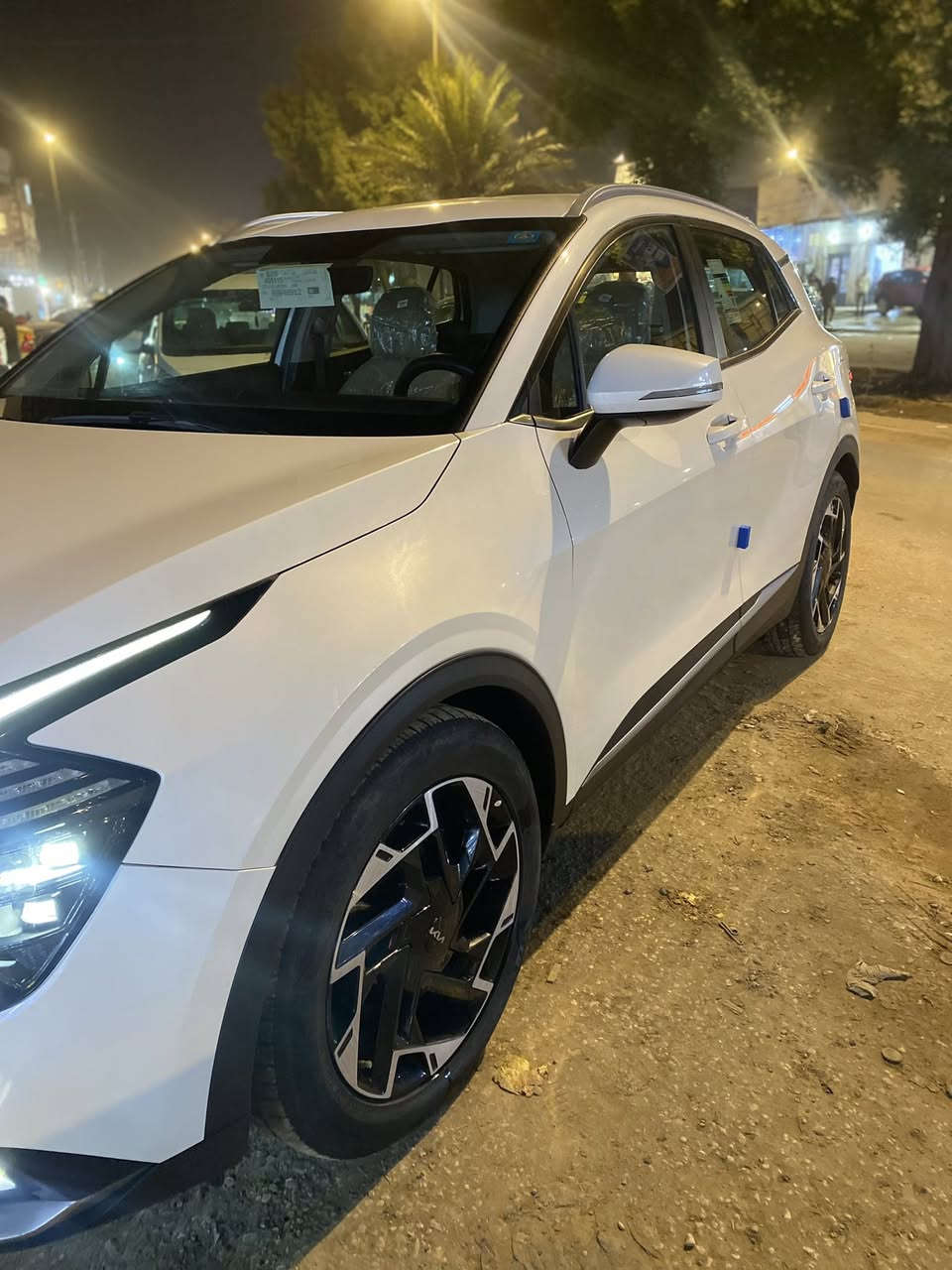 السلام عليكم
سبورتج موديل٢٠٢٣
ماشيه ٤٩الف 
السياره مكفوله من الصبغ والتبديل
السياره نص فول
السعر٢١٠
للاستفسار الاتصال على هذا الرقم:***********
