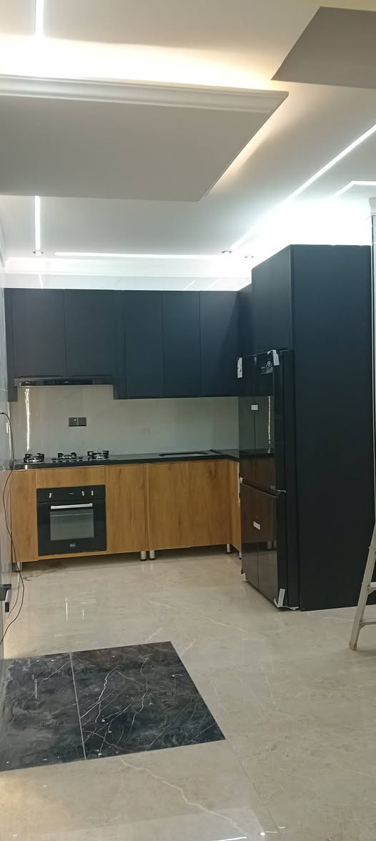 🔧✨ معمل الجوهرة ✨🔧
لخدمات المطابخ والكونتر
✔️ فتح ونقل وشد كافة أنواع الكونتر
✔️ صيانة وتبديل القطع التالفة
✔️ تصليح مفاصل الأبواب وسكك المجرات
✔️ العمل على مدار الأسبوع
✔️ الخدمة في جميع مناطق بغداد
📞 للاتصال والحجز:
***********
