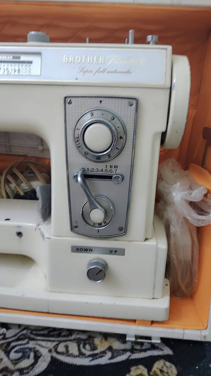 مكينه للبيع شغاله قيم واخذ وماطور صناعي مداخل تصليح للبيع لمكان كربلاء


**إذا كنت صاحب هذا الإعلان وتريد حذفه لأي سبب، رجاءا أرسل رسالة إلى الدعم الفني**