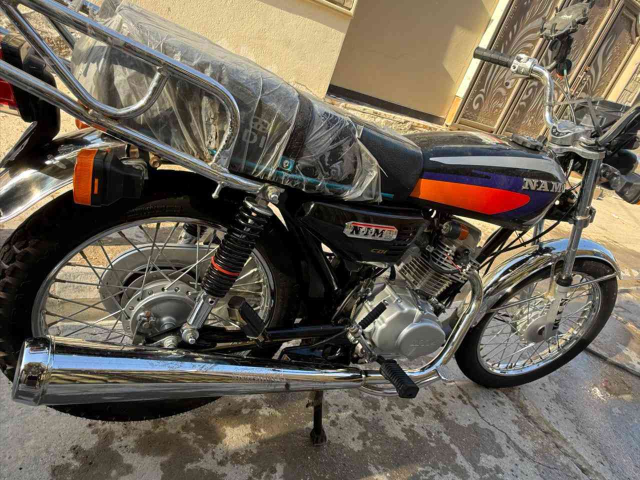 سلام عليكم نامة مديل 27 مستخدمة شهر سعرة 700 وبية مجال شراي اتصل وتدلل ***********
