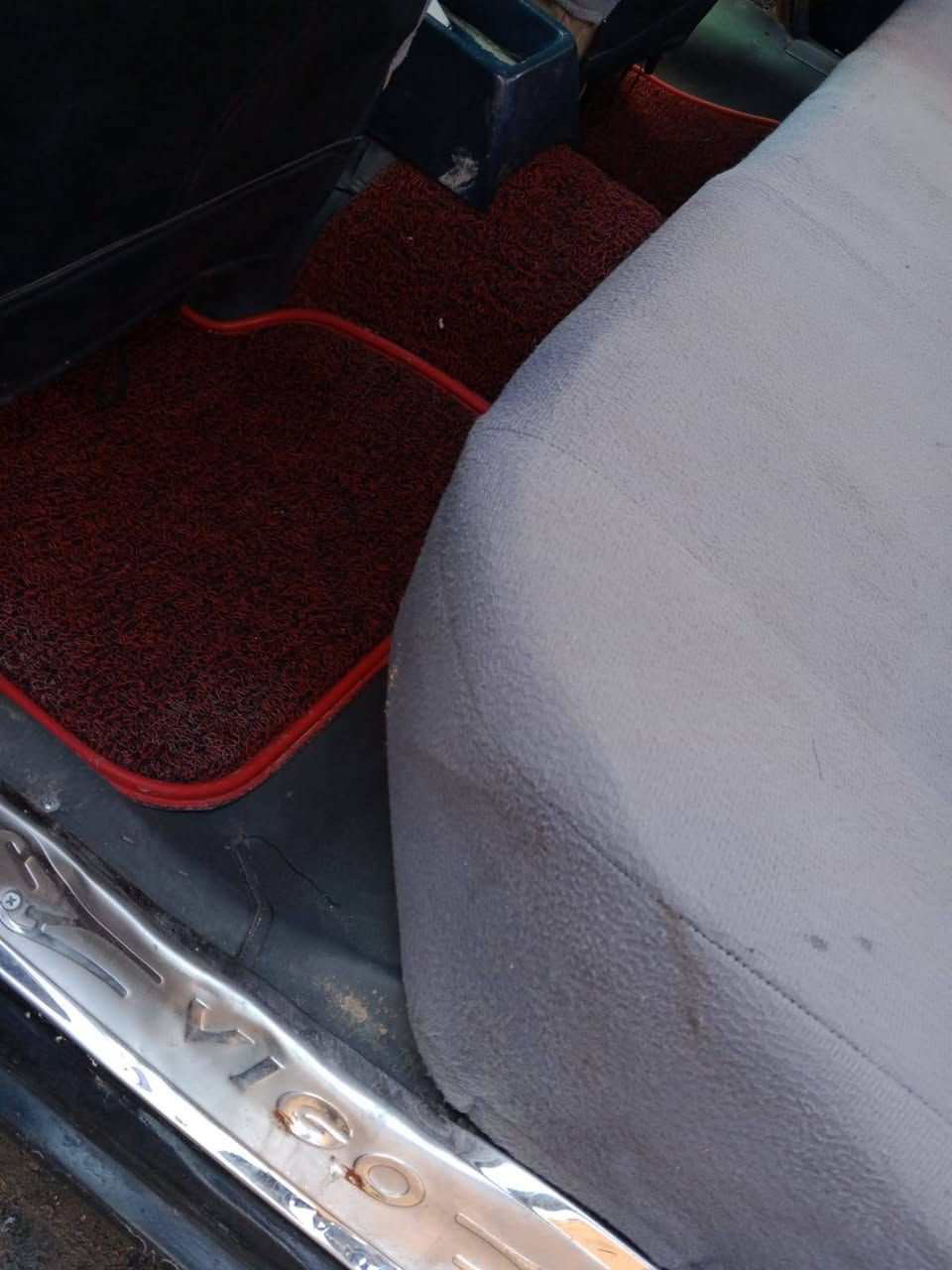 بس ب((((22)))) بسعر ايفون والله بيعة مستعجلة
مارسدس دب مكينة وكير مكفولات بلجيس مال بطة 3000 كير اوتوماتيك 
شلعة معدل بطناش مو سيارة صاروخ ترايها ل للهند بشرط 
حدادية صدر زينات كهربائيات لايت عالي ناصي اشاير  غرفتها حلوة دشبولها حلو سيارة نصبتها حلوة وكاعدة  نكرة سلف بأي وقت  شاهد الله السيارة برغي ما عايزة رقم صدامي
السعر : 22 وبيها مجال 
العنوان:  بغداد الشعب يم سوك شلال 
الرقم : ***********
