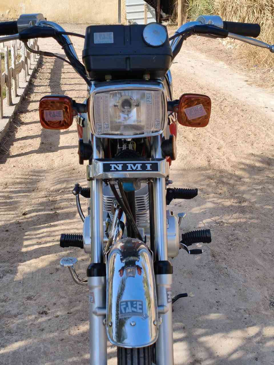 للبيع او مراوس بحربي نضيف كون واوراق  شاصي 24 سكنر تعمير نامه شلامجه 25  سماوه رقم ***********
