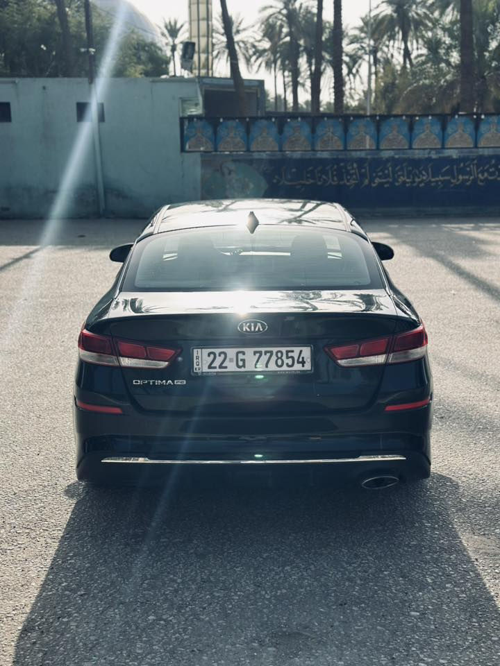 سلام وعليكم اوبتما موديل 2020 امريكي ماشيه 83KM بيها قطعتين سونار معروض ويه الصور مكينه 2400 السياره كفاله ماعدا القطعتين لون اسود رقم اربيل سنويه لل2027 السياره مداريها كلش مكان  السياره حله *********** سعر السياره 140 بيها مجال بسيط
