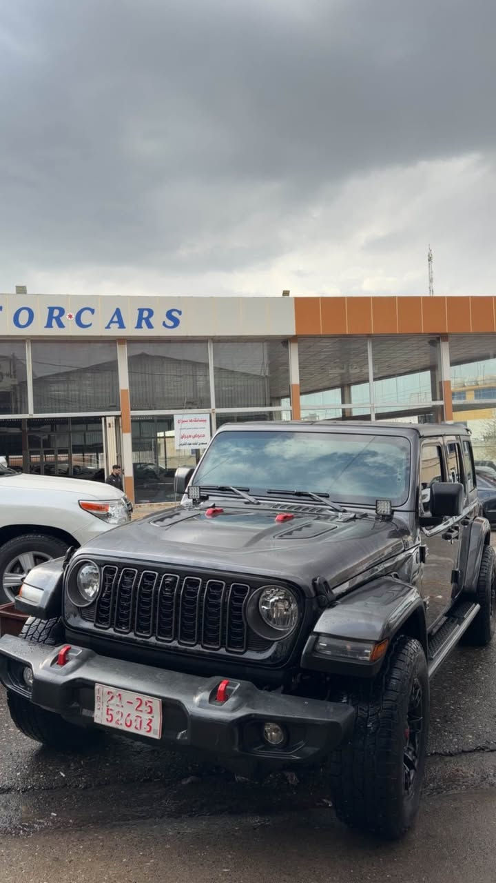 Jeep rangler موديل 2023 سياره بيها نص جاملوخ خلفي صبخ و بوند مبدل روبيكون سياره بدون دواخل و كير و محرك بشرط مو مفتوحين سياره ماشيه 27 الف ميل سياره شاشه كبيره و بصمه رادار محرك سياره 4 سلندر و تيربو سياره مكفوله من مصرف و تايرات و ويلات جديد كل شي بشرط سعر سياره 245 ورقه و بيها مجال *********** دهوك, العراق
