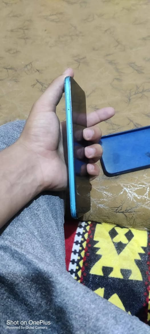 انفنكس هوت 12
ذاكرة 128 
رام 4+2
مبدل شاشة 
الشاشة بيها فطور مثل ما موضح نضافتو 
السعر 50 وبي مجال حك جيه


**إذا كنت صاحب هذا الإعلان وتريد حذفه لأي سبب، رجاءا أرسل رسالة إلى الدعم الفني**