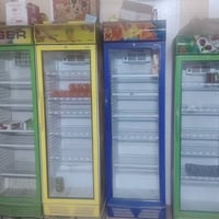 ثلاجات عرض • جديد • استعمال قليل