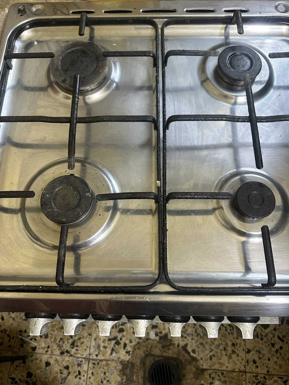 لسلام عليكم طباخين مستعملات نظافه 95‎%‎ وثلاجه صغير بابين مال غرفة او محل جداً 100‎%‎  نظيفه غراض بيت وليس بيع وشراء


**إذا كنت صاحب هذا الإعلان وتريد حذفه لأي سبب، رجاءا أرسل رسالة إلى الدعم الفني**