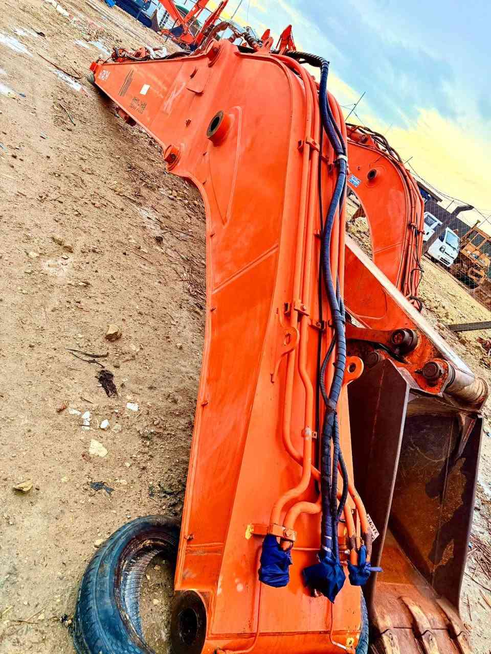 جب 18 للبيع ياباني مامشتغل بل عراق ***********
