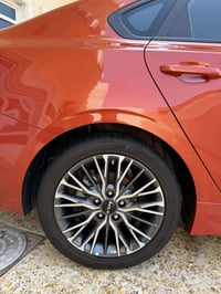 من رخصة الادمن كيا فورتي جيتي لاين مكينه 2000 وارد امريكي حادثها باب ا...