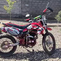 قفاز • ٢٠٠ • ٢٠٢٣