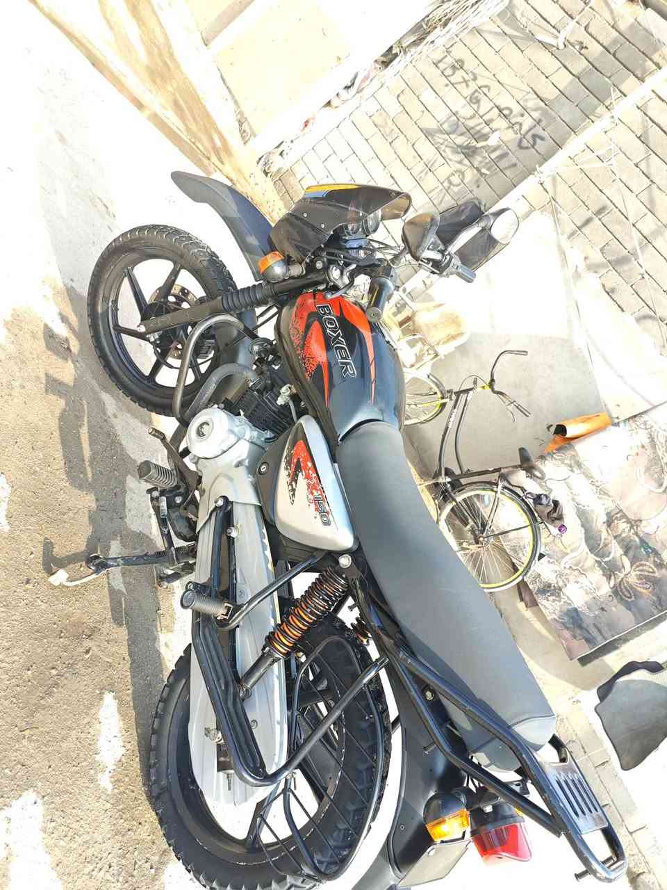 بوكس موديل 22 سنوية
المكان قضاء المدينه 
رقم *********** سعر خاص
