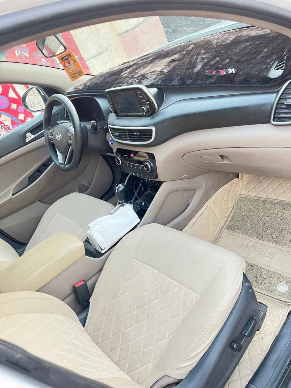 سلام عليكم توكسان مديل 2020مكينة كير تبريد مكفولات تخم تاير جدد صدر جديد سبير منازل رقم بغداد بسمي تحويل مباشر سيارة فول ماعدة الفتحة السعر 205 وبية مجال مكاني بغداد حي اور / ***********
