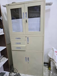 لوكر مكتبي • بغداد الدورة • ١٨٥×٨٥×٤٠سم