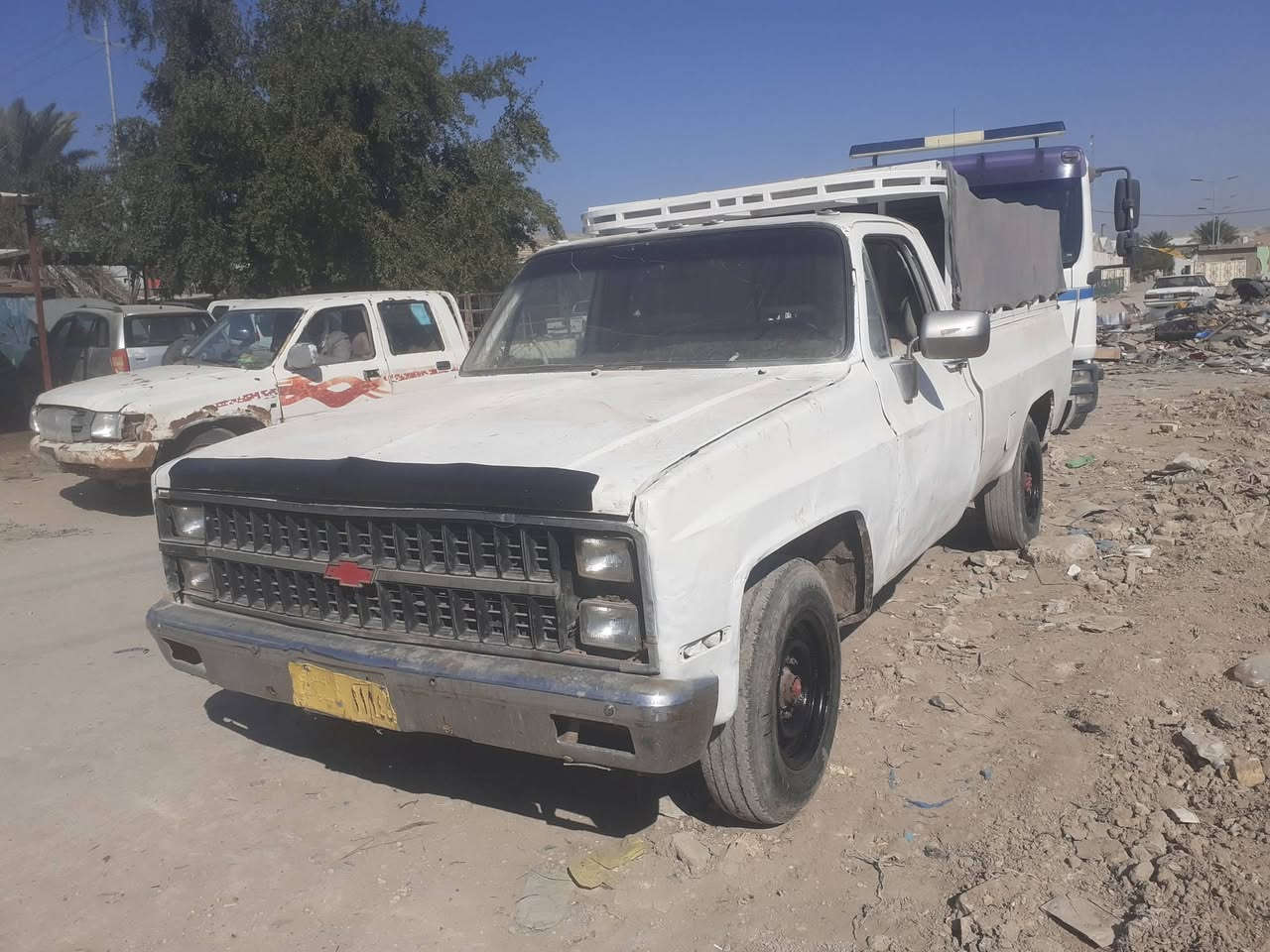 شوفر ليت موديل ٨١ مكينه ٦ سلندر بيه دخان كير عادي رقم صدامي صلاح الدين راعيهه بسامراء يحول او يسوي وكاله داكينهه حاسبه وغرامات ما مطلوبه السعر  15 ورقه من الاخير   اتصال على رقم ***********
