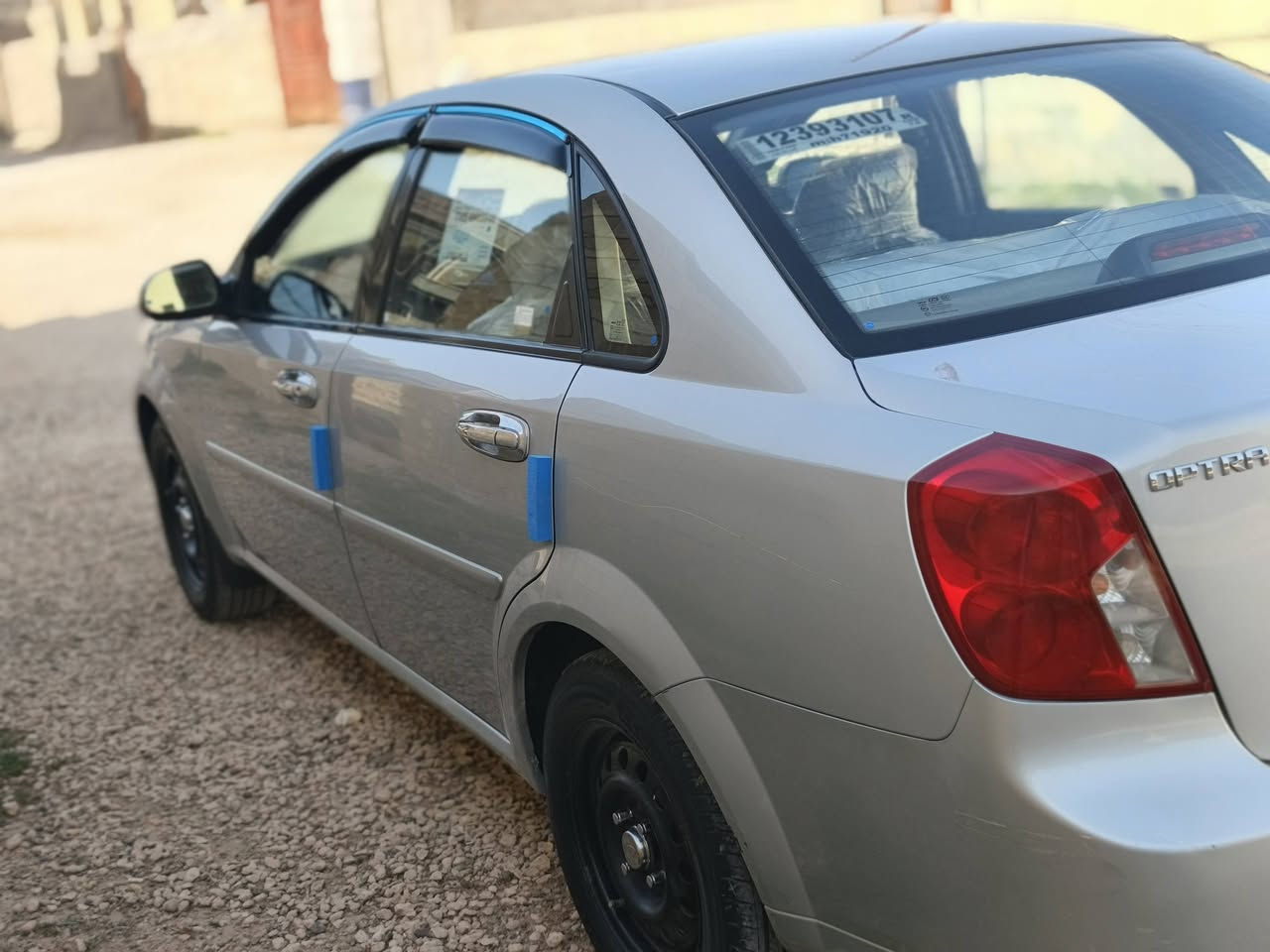 اوبترا الشركه العامه
موديل 2005 رقم بغداد  باسمي  
 كير عادي  
سياره بلاديه بدون ضربه او صبغ  
بيه الدوسات مصبوغه بسب خويس ذيل الجاملغات الخلفيه فقط 
وشخطين بالجاملغات الخلفيه  اثر تخريب وموضحه كلها بالصور 
سعرها 68 وبيه مجال   مكانها الرمادي 
***********
