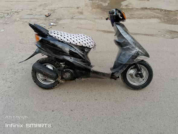 دراجة عصفورية مجنح ياباني كاملة مكاني الحرية السعر250قفل رقم الهاتف ***********
